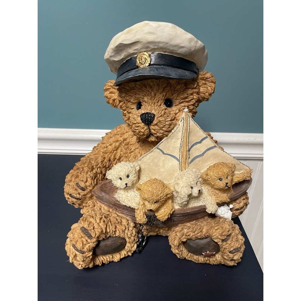 YOUNG'S Sailor Navy Teddy Bear Resin Sailboat w Baby Bears 10.5” Vintage